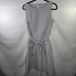Anne Klein Gray and White Stripe Seersucker Dress Size 10 NWT